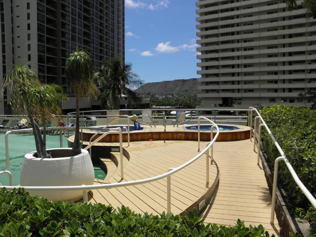 Cozy Waikiki Getaway, Stroll To Beach With Free Parking Honolulu Luaran gambar